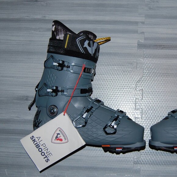 ROSSIGNOL Alltrack 110 HV GW All Mountain Ski Boots Men\'s Size 27.5, 9.5 - NWOB main image 15